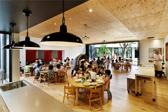 灵动自然的幼儿园餐厅装修设计效果图